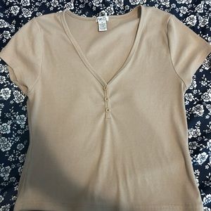 Rue 21 v neck shirt